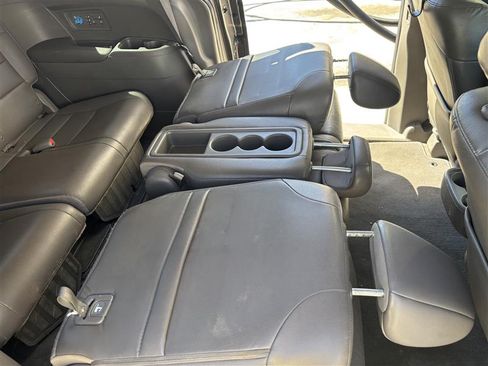Used 2015 Honda Odyssey Touring image 23