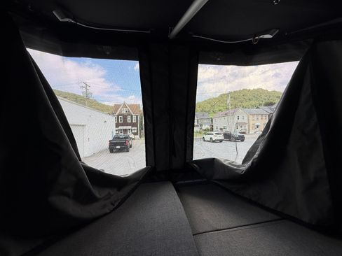 Used 2021 Jeep Wrangler Unlimited Rubicon AWD/4WD image 18