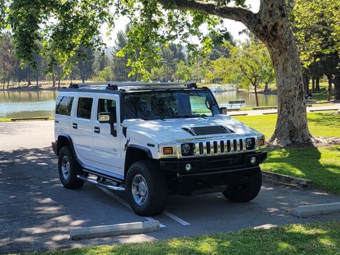 Used 2007 HUMMER H2 image 1