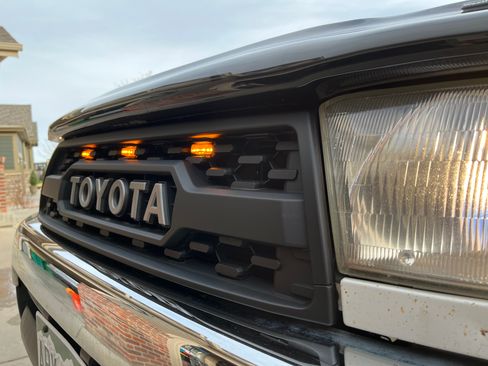 Used 1998 Toyota 4Runner SR5 image 5