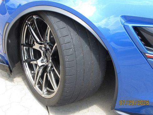 Used 2019 Chevrolet Corvette Grand Sport RWD image 14