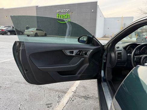 Used 2016 Jaguar F-TYPE Coupe 2D image 12