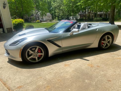 Used 2014 Chevrolet Corvette Stingray Convertible w/ 3LT Preferred Equipment Group image 2