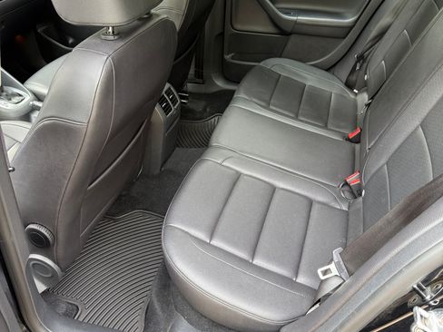 Used 2012 Volkswagen Jetta TDI FWD image 13