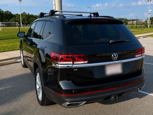 Used 2021 Volkswagen Atlas SE FWD image 4
