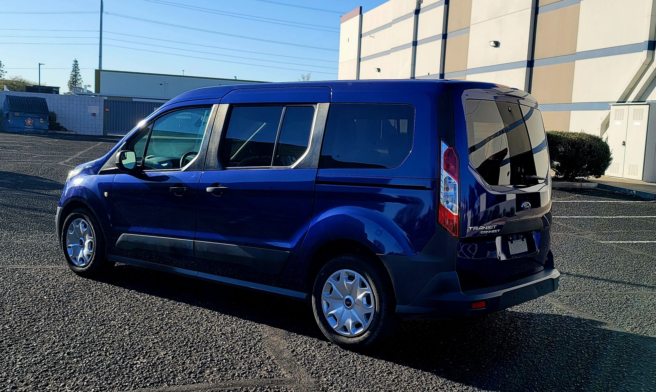 Used 2018 Ford Transit Connect XL FWD image 4