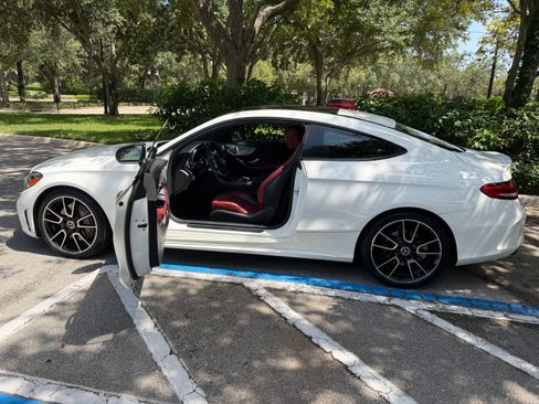 Used 2019 Mercedes-Benz C 300 Coupe image 5