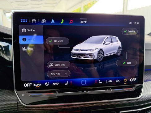 Used 2025 Volkswagen Golf w/ Euro Style Package image 4