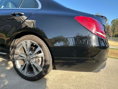 Used 2015 Mercedes-Benz C 300 Sedan image 20