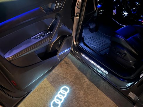 Used 2023 Audi Q5 2.0T Prestige image 30