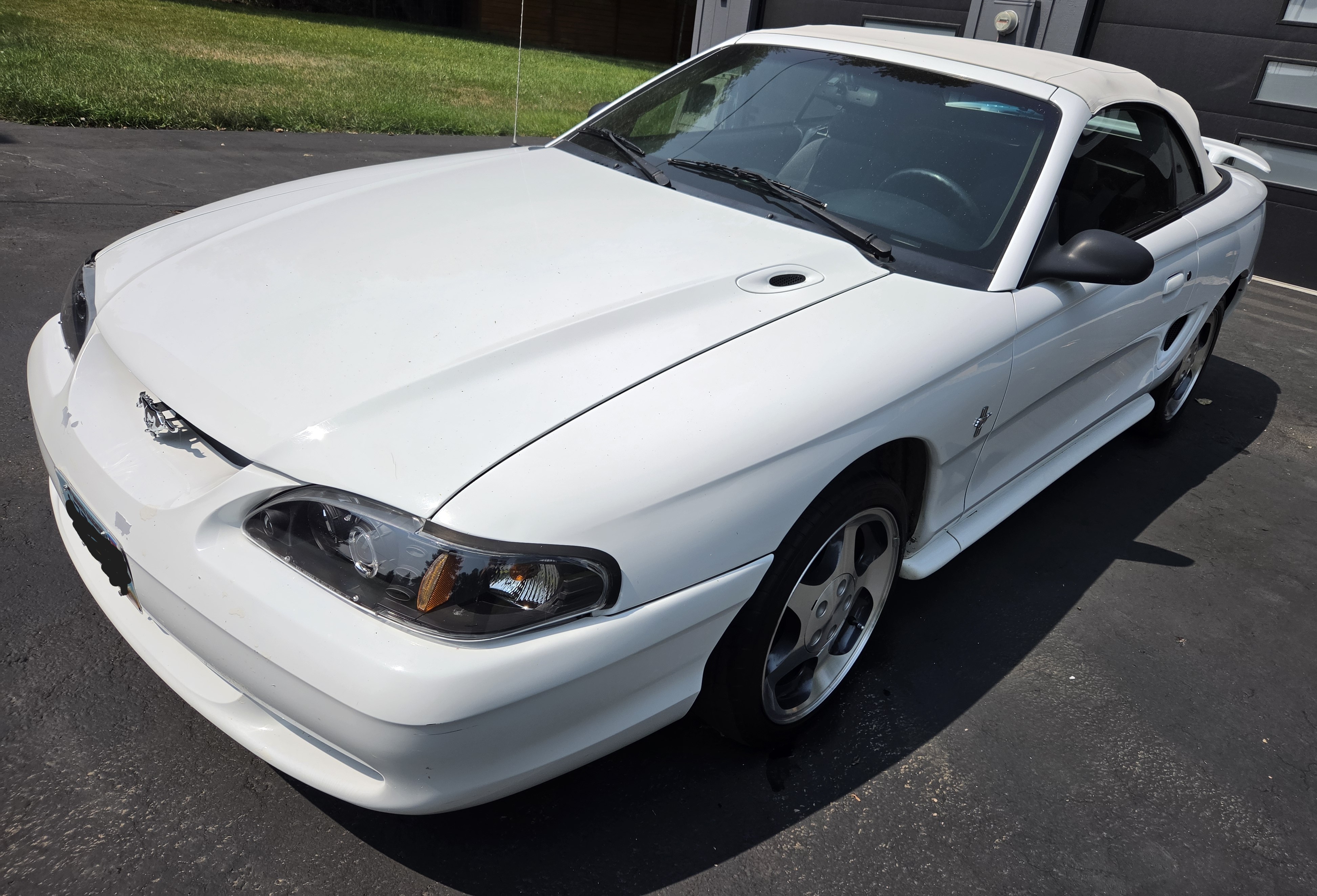 Used 1995 Ford Mustang Convertible RWD image 9