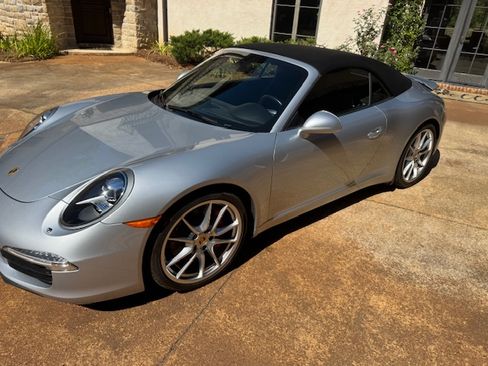 Used 2014 Porsche 911 Carrera S image 1