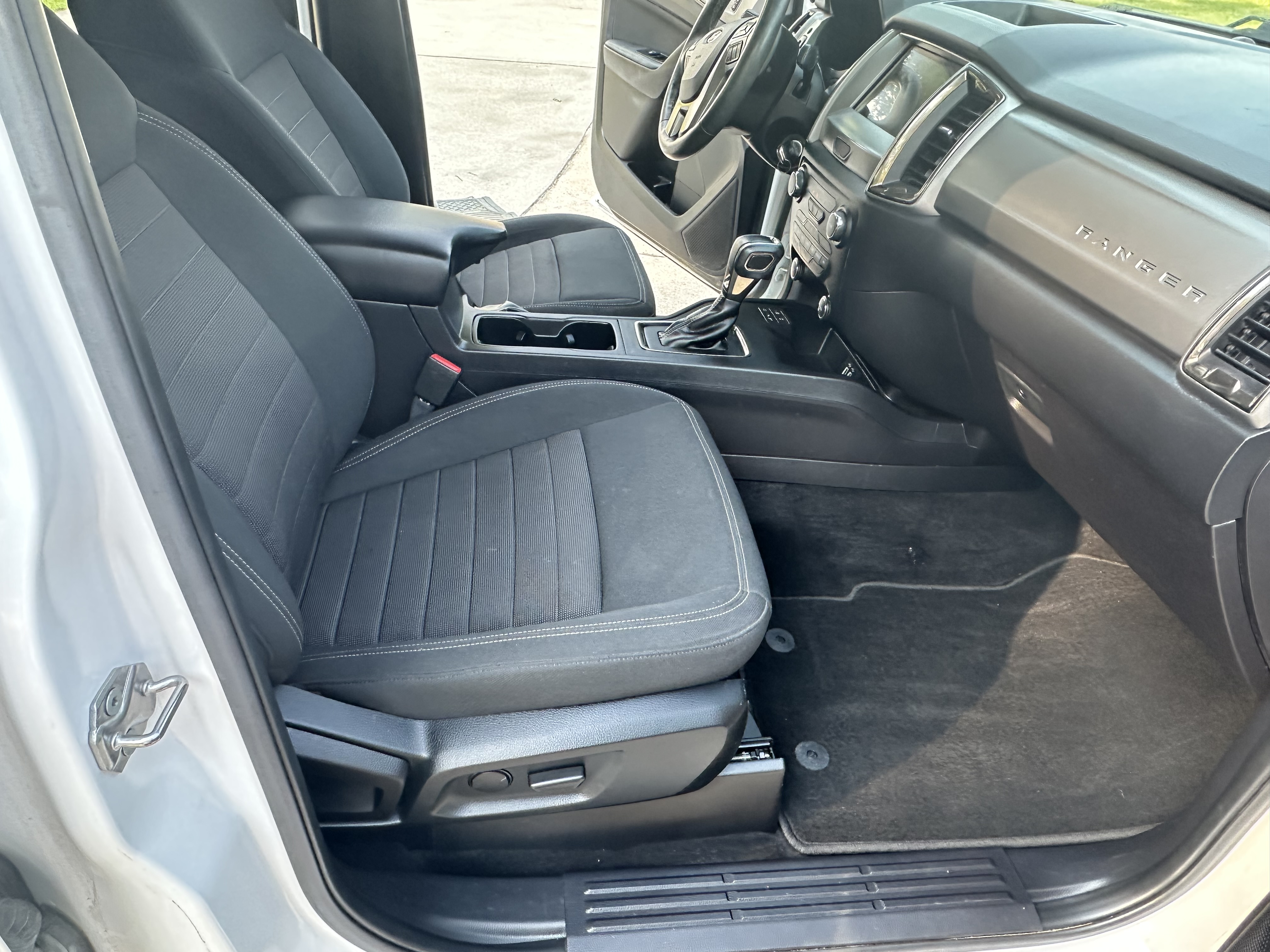 Used 2019 Ford Ranger XLT w/ Equipment Group 302A Luxury RWD image 16