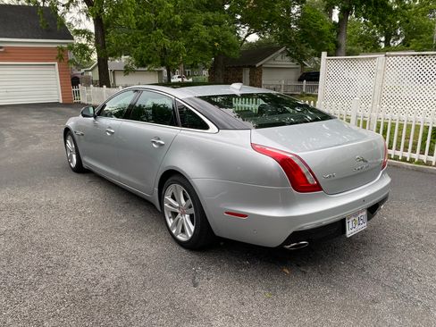 Used 2018 Jaguar XJ L Portfolio AWD/4WD image 9