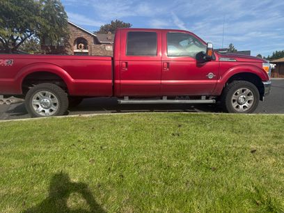 Used 2013 Ford F350 Lariat w/ Lariat Ultimate Pkg