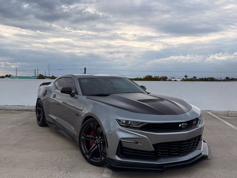 Used 2023 Chevrolet Camaro SS image 1