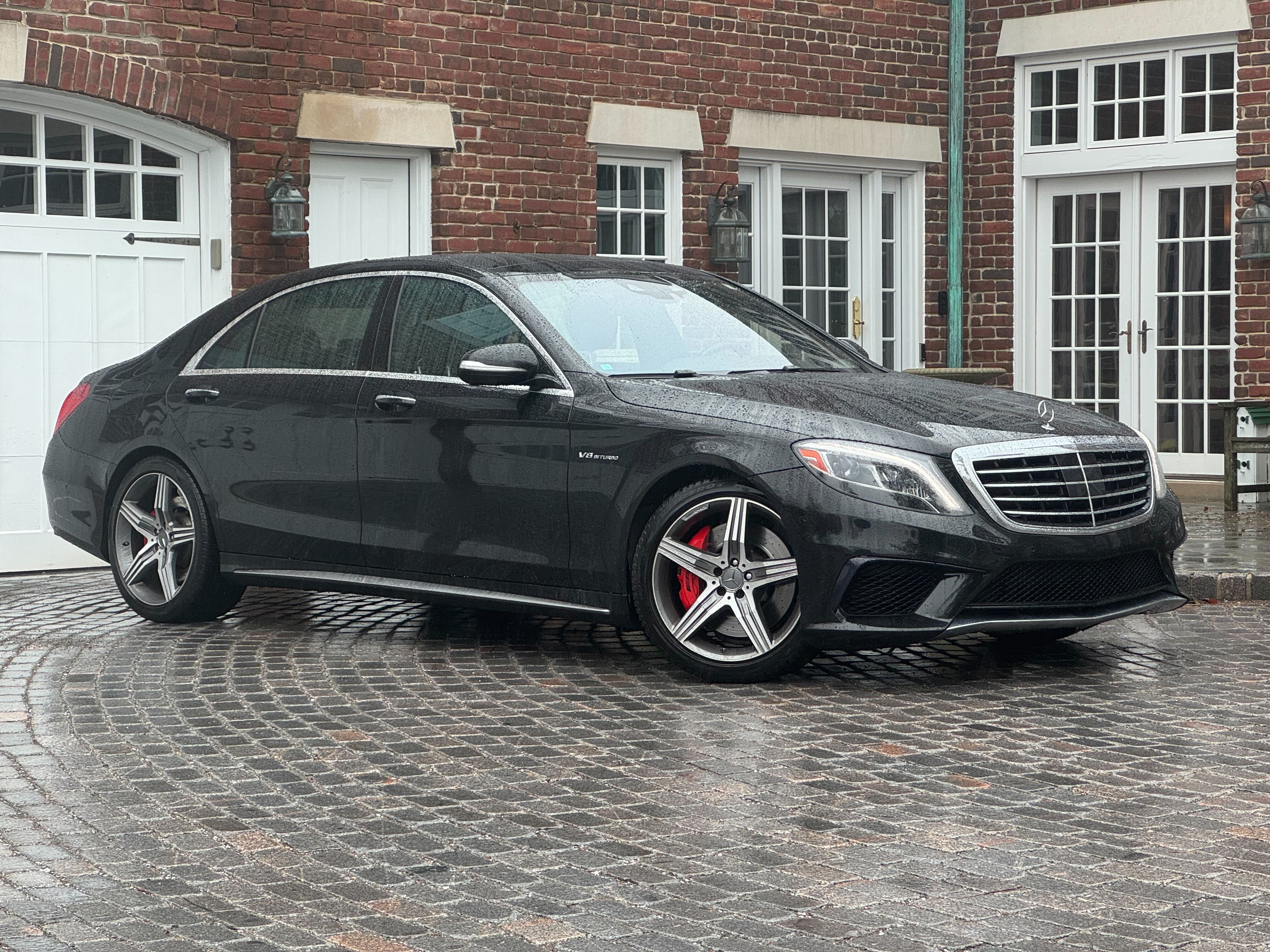 Used 2015 Mercedes-Benz S 63 AMG 4MATIC Sedan image 1