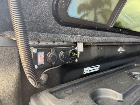 Used 2012 Toyota Tundra 4x4 CrewMax w/ TRD Off-Road Pkg image 9