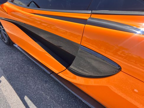 Used 2016 McLaren 570S Coupe image 31