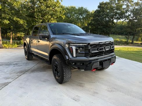Used 2025 Ford F150 Raptor w/ Equipment Group 803A Raptor R AWD/4WD image 5