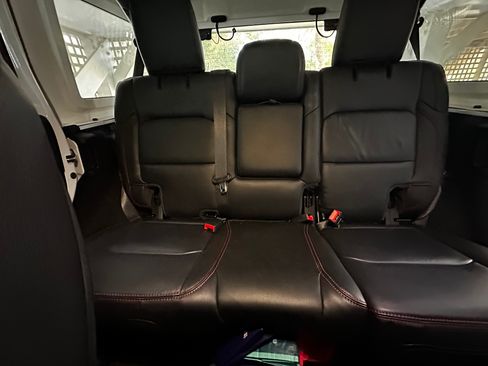 Used 2023 Jeep Wrangler Unlimited Rubicon w/ LED Lighting Group image 15