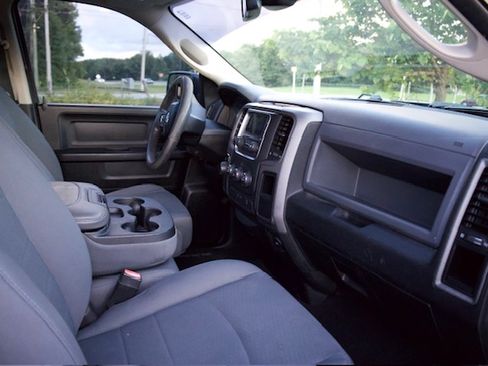 Used 2018 RAM 1500 Tradesman w/ Popular Equipment Group RWD image 30