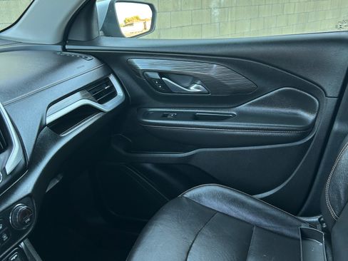 Used 2019 GMC Terrain SLT AWD/4WD image 12