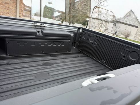 Used 2023 Nissan Titan Platinum Reserve w/ Moonroof Package image 15