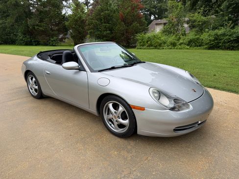 Used 2000 Porsche 911 Cabriolet image 1