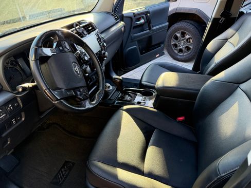 Used 2023 Toyota 4Runner 40th Anniversary SE image 16
