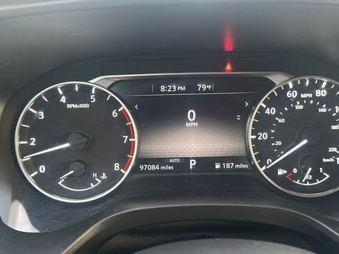Used 2021 Nissan Rogue SV w/ Premium Package AWD/4WD image 11