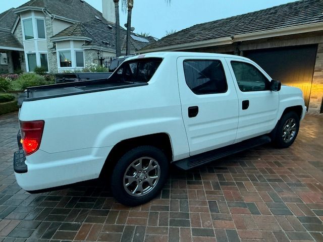 Used 2011 Honda Ridgeline RT image 5