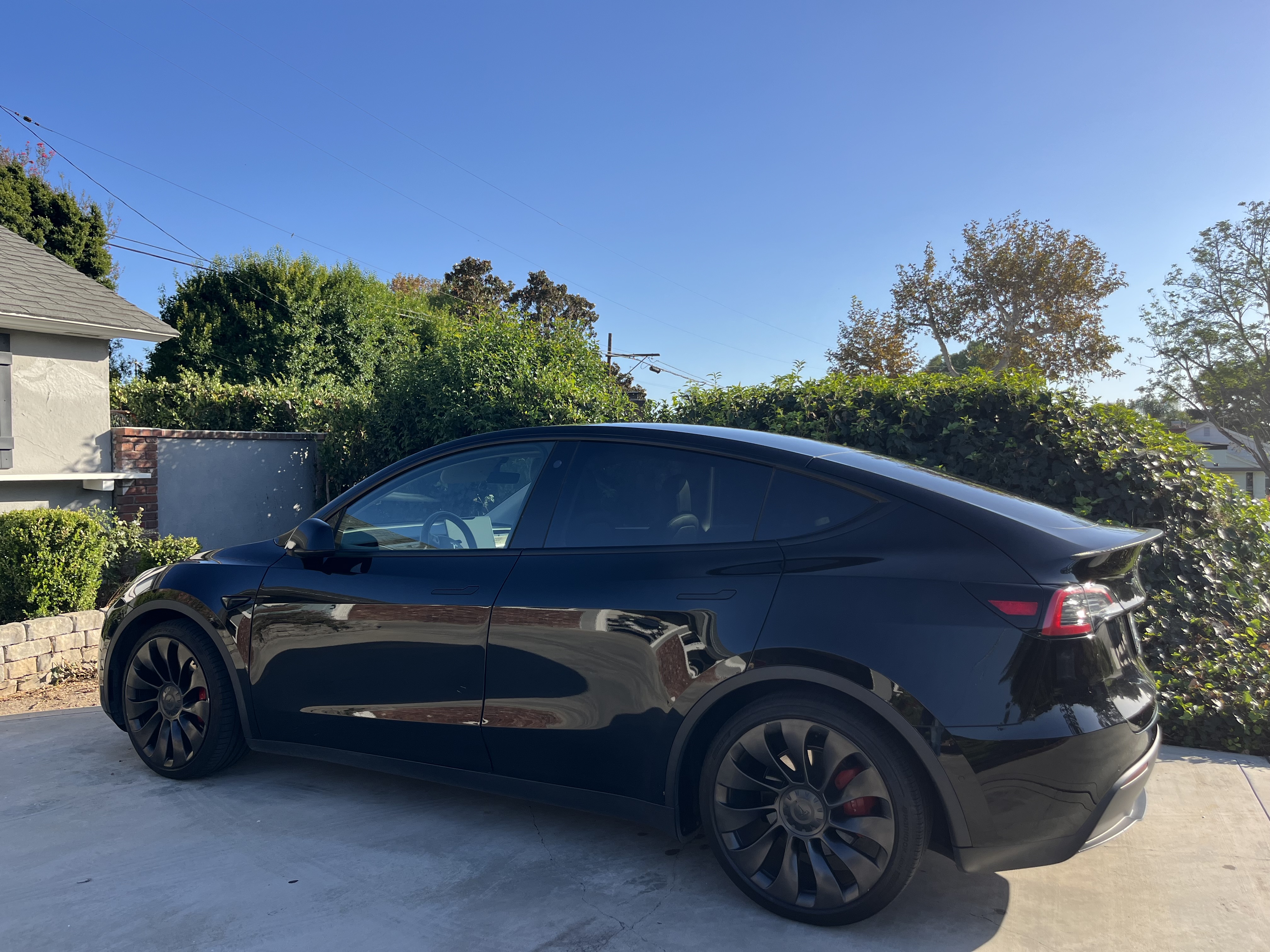Used 2022 Tesla Model Y Performance AWD/4WD image 11