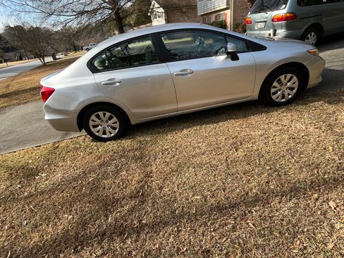 Used 2012 Honda Civic LX image 4