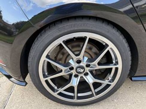 Used 2018 Volkswagen Golf 4-Door image 10