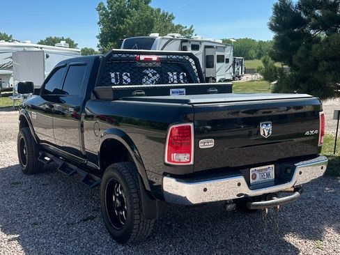Used 2014 RAM 2500 Longhorn w/ Convenience Group AWD/4WD image 9
