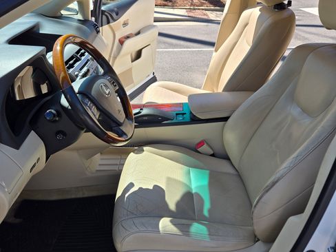 Used 2010 Lexus RX 350 2WD image 13