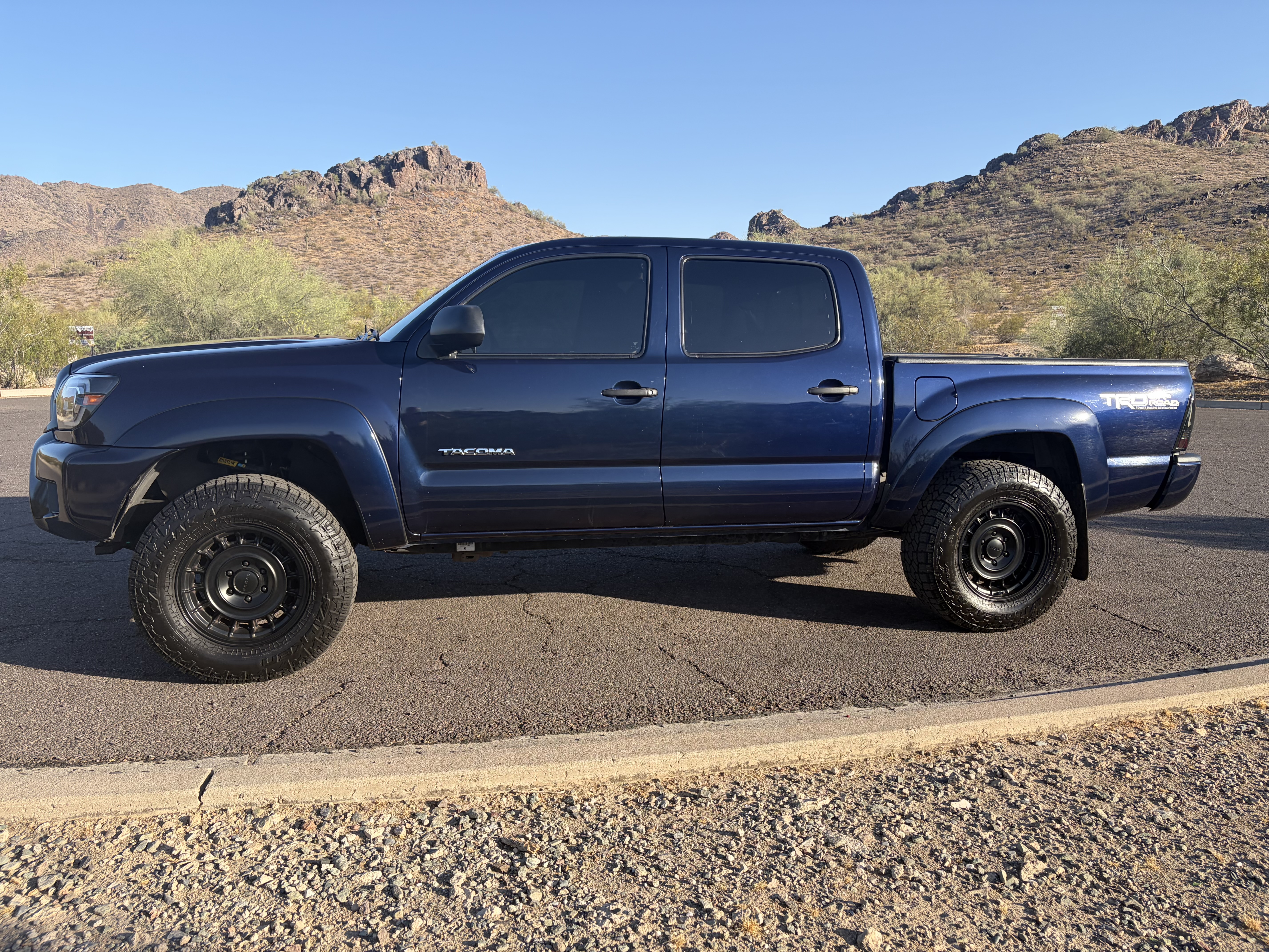 Used 2013 Toyota Tacoma 4x4 Double Cab w/ TRD Off-Road Pkg image 13