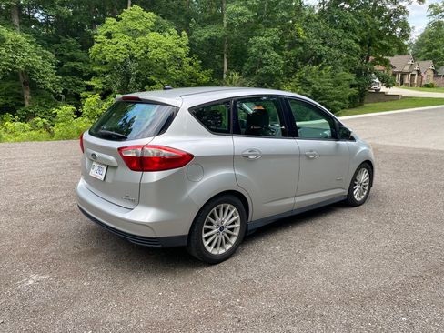 Used 2014 Ford C-MAX SE FWD image 21