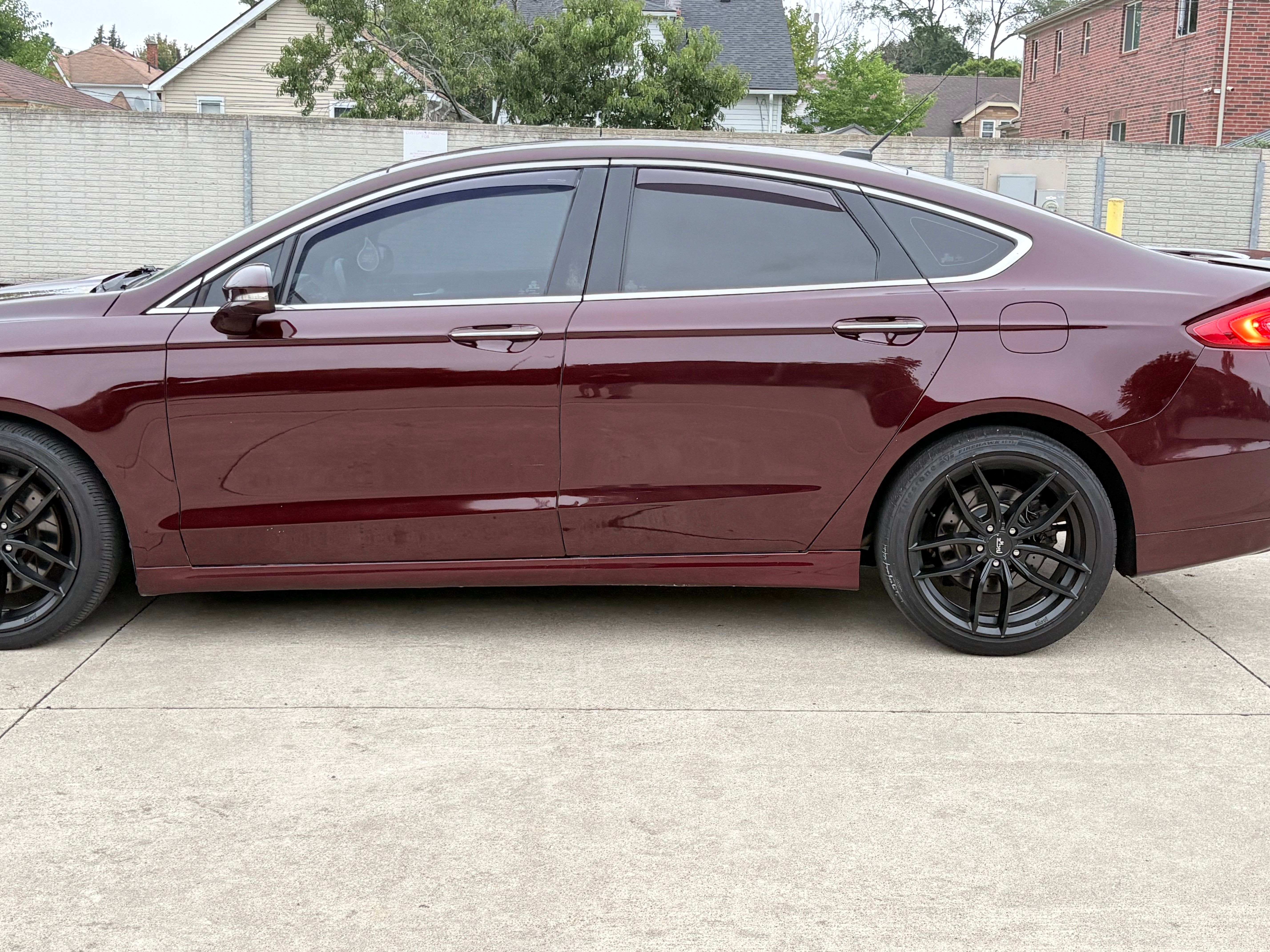 Used 2017 Ford Fusion Sport w/ Equipment Group 401A AWD/4WD image 2