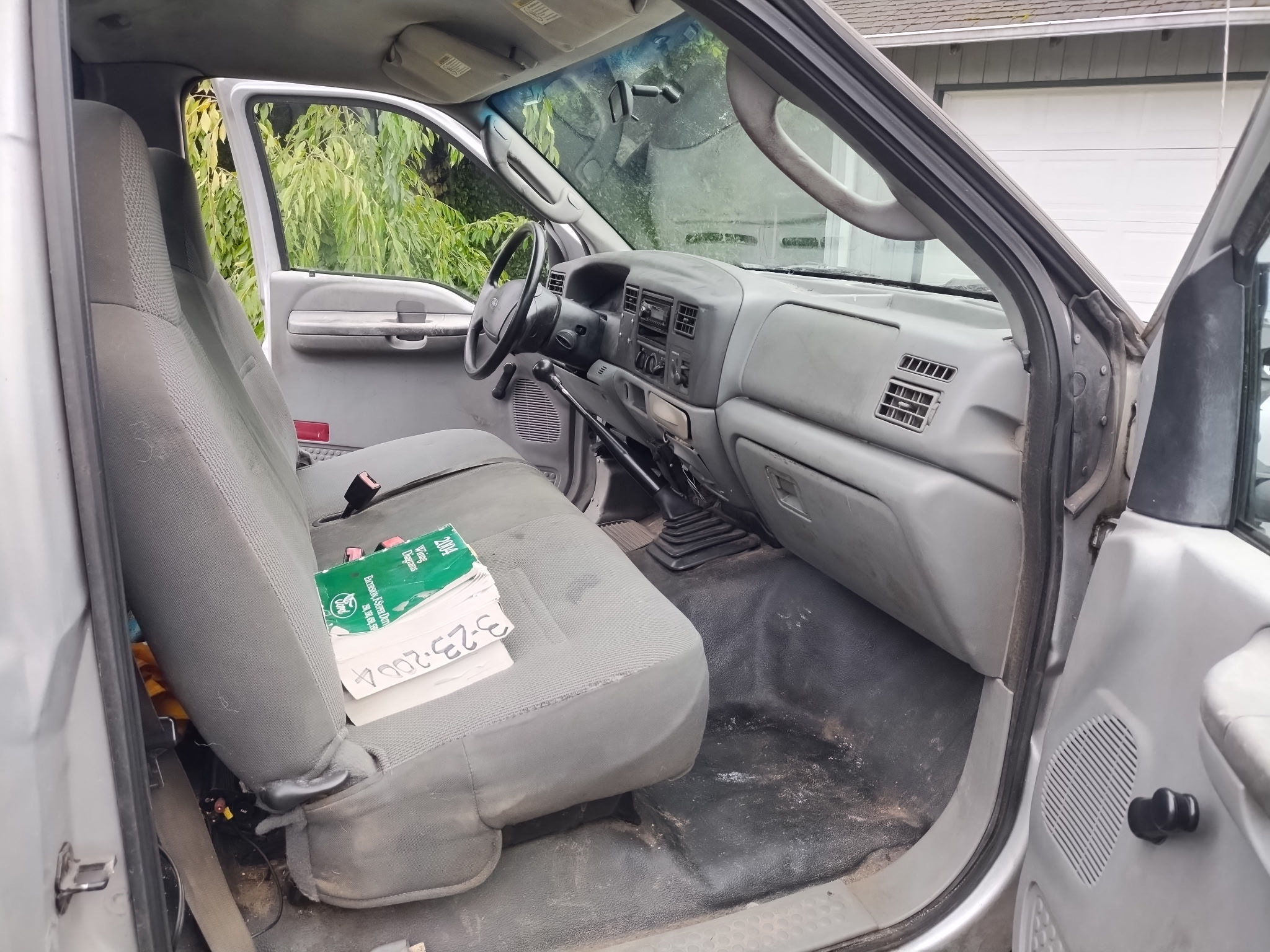 Used 2004 Ford F250 XL RWD image 8