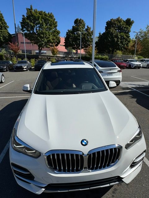 Used 2023 BMW X5 xDrive40i w/ Premium Package AWD/4WD image 21