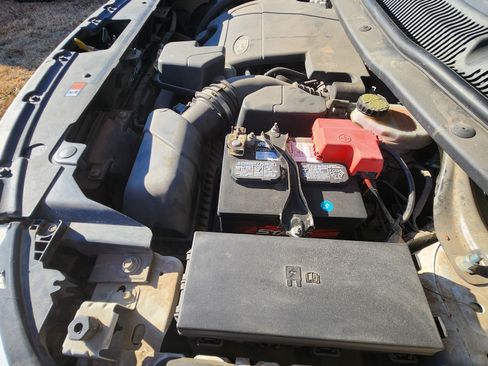 Used 2015 Ford Explorer FWD image 8