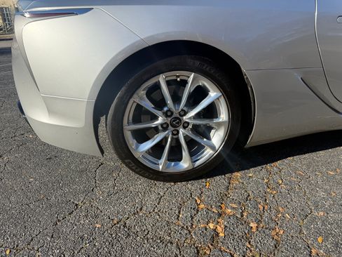 Used 2018 Lexus LC 500 Coupe w/ Touring Package image 6