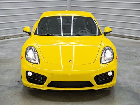 Used 2014 Porsche Cayman S image 2