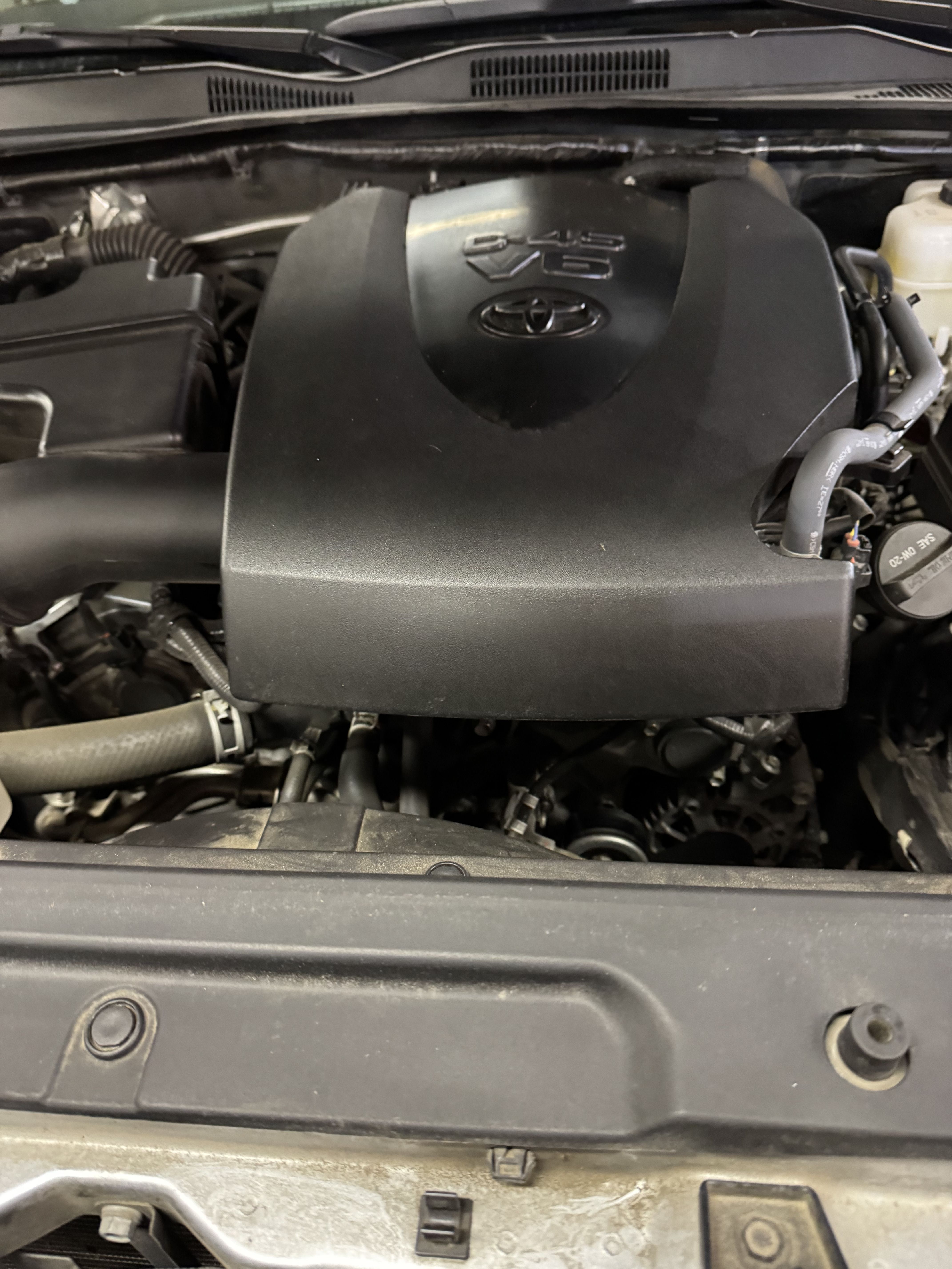 Used 2023 Toyota Tacoma TRD Off-Road w/ Technology Package AWD/4WD image 20