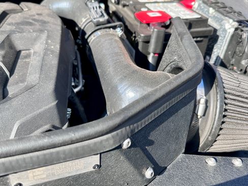 Used 2018 Volkswagen Tiguan SEL w/ R-Line Package image 28