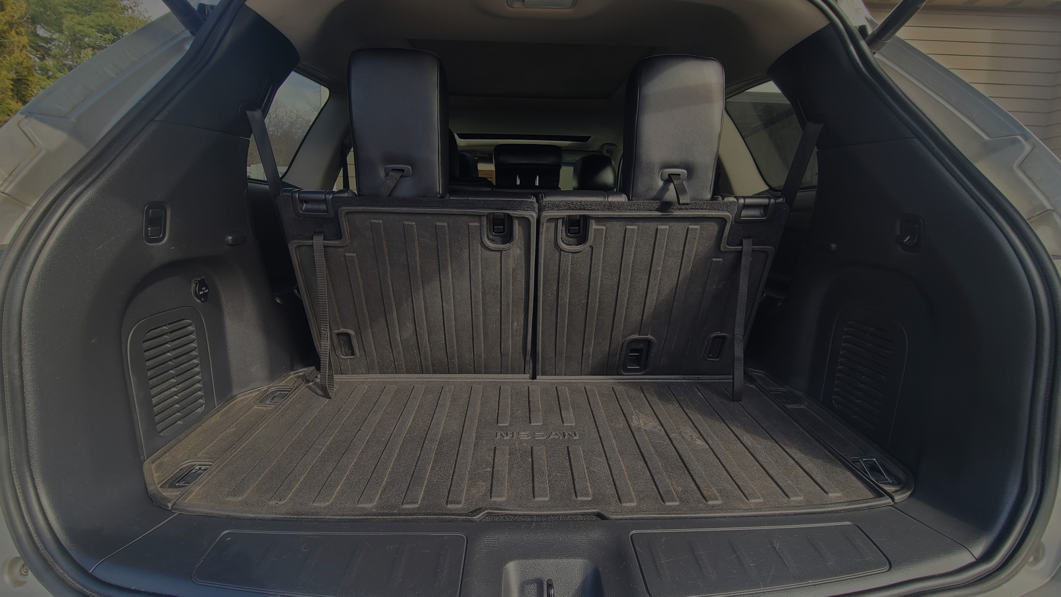 Used 2015 Nissan Pathfinder SL w/ SL Premium Package AWD/4WD image 31