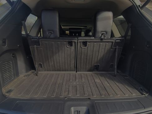 Used 2015 Nissan Pathfinder SL w/ SL Premium Package image 31