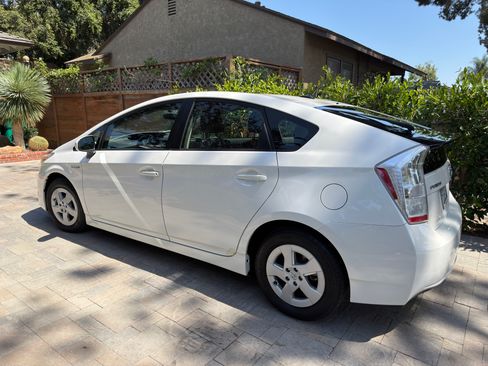 Used 2010 Toyota Prius FWD image 8